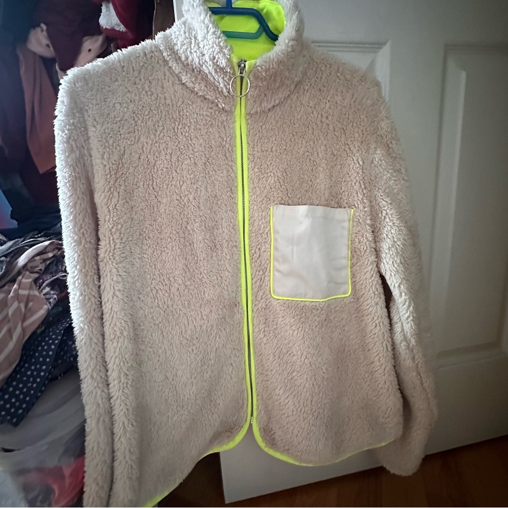 H&M Divided full zip beige Sherpa fleece size M